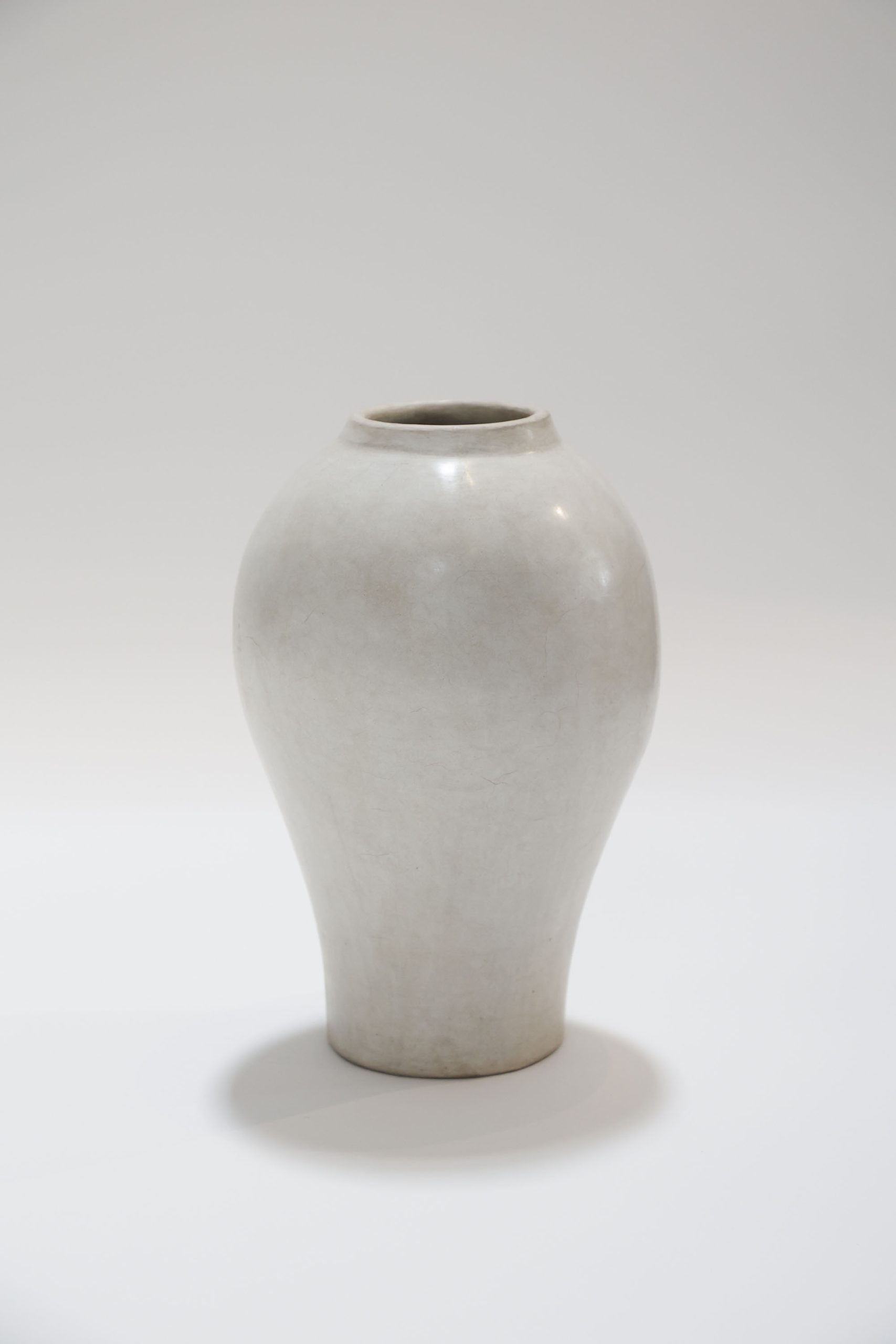 Cream Tadelakt Vase 1-image
