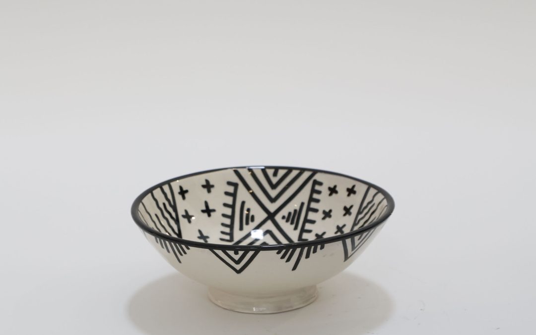 SMALL BLACK AND WHITE BERBER PAINTED BOWL
